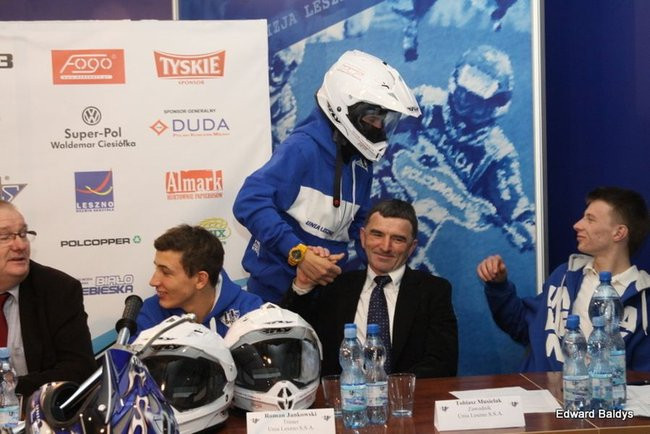 Unia już w komplecie! ( zdjęcia)