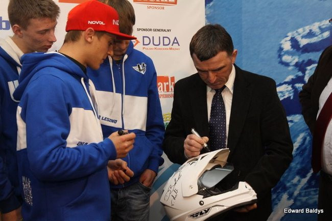 Unia już w komplecie! ( zdjęcia)