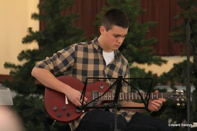 Świąteczny koncert Szkoły Muzycznej 