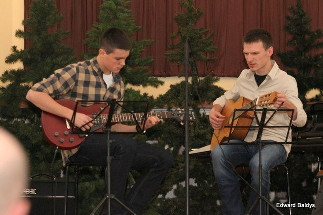 Świąteczny koncert Szkoły Muzycznej 