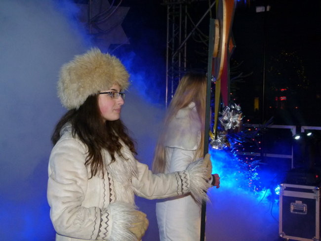 Koncert Świąteczny na rynku w Lesznie (zdjęcia)