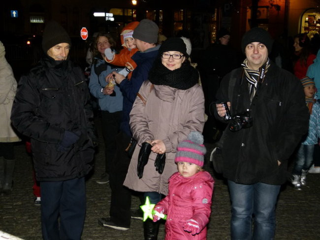 Koncert Świąteczny na rynku w Lesznie (zdjęcia)
