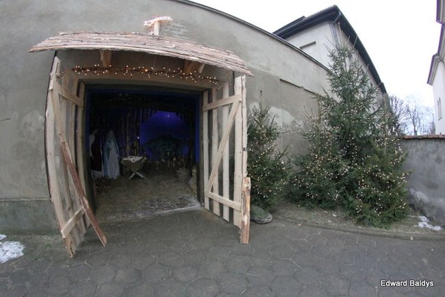 Wspólna praca parafian z Rydzyny (zdjęcia)