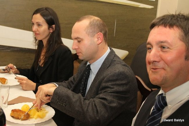 Witali Nowy Rok na lotnisku (zdjęcia)