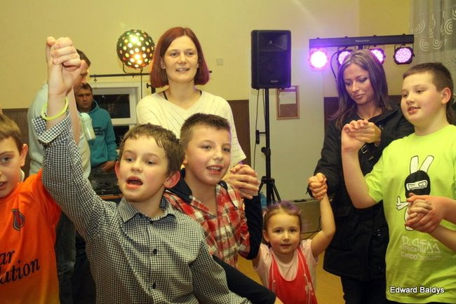 Dyskoteka trzecioklasistów w 