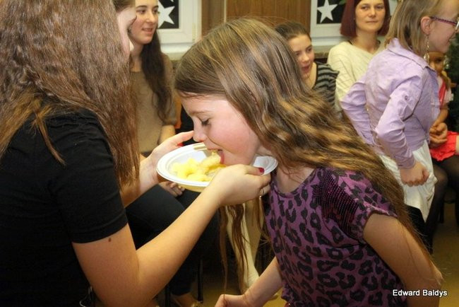 Dyskoteka trzecioklasistów w 