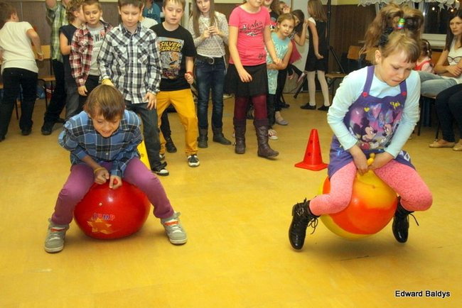 Dyskoteka trzecioklasistów w 