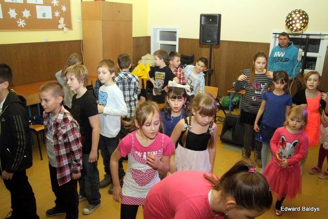 Dyskoteka trzecioklasistów w 