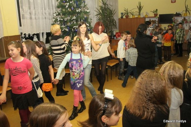 Dyskoteka trzecioklasistów w 