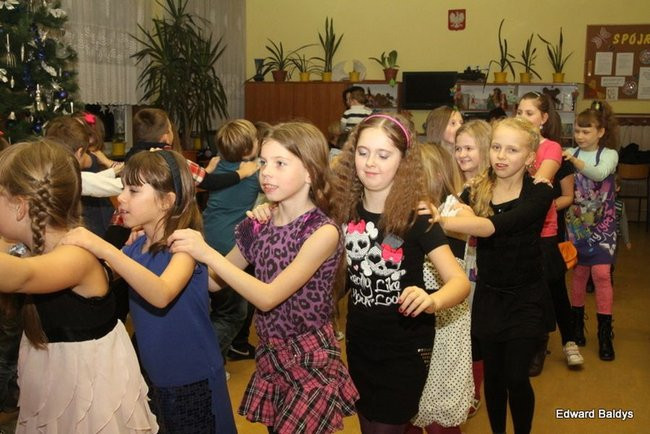 Dyskoteka trzecioklasistów w 