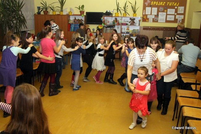 Dyskoteka trzecioklasistów w 