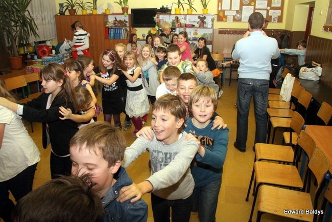 Dyskoteka trzecioklasistów w 