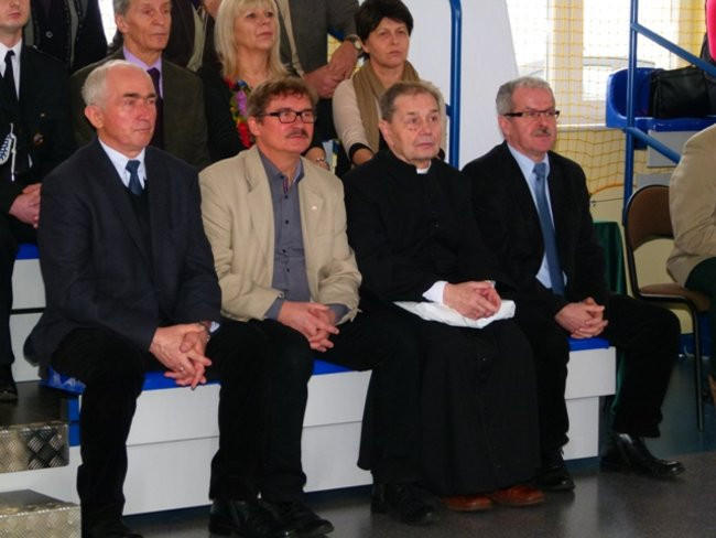 Dąbcze ma salę sportową (zdjęcia)