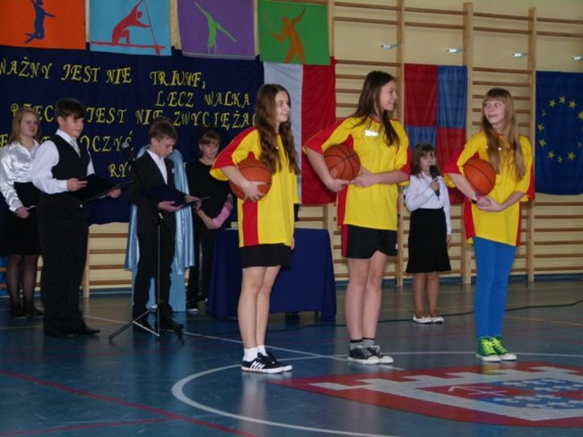 Dąbcze ma salę sportową (zdjęcia)