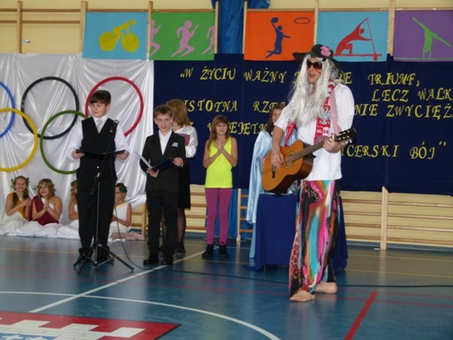 Dąbcze ma salę sportową (zdjęcia)