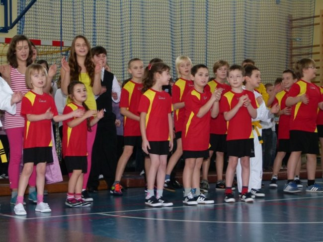 Dąbcze ma salę sportową (zdjęcia)