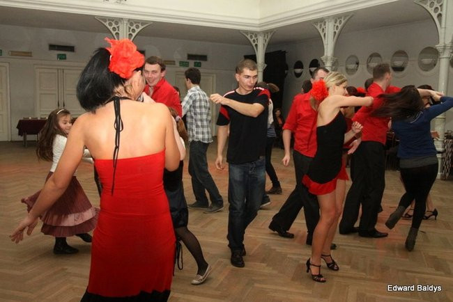 Dyskoteka międzypokoleniowa (zdjęcia)