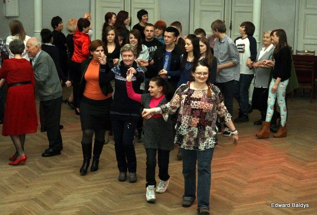 Dyskoteka międzypokoleniowa (zdjęcia)