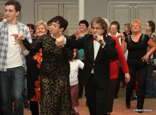 Dyskoteka międzypokoleniowa (zdjęcia)