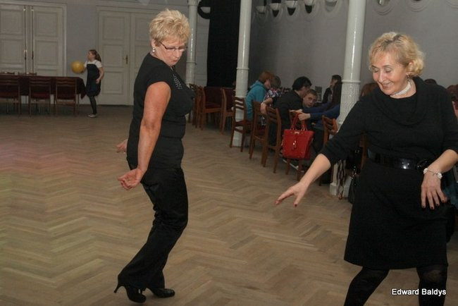 Dyskoteka międzypokoleniowa (zdjęcia)