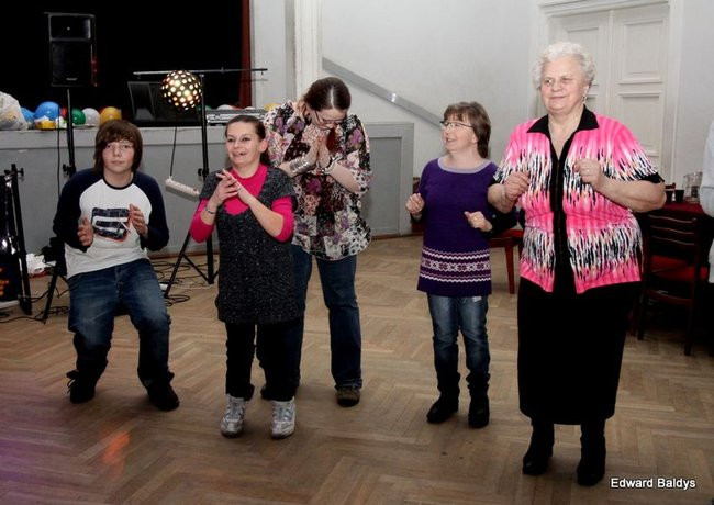 Dyskoteka międzypokoleniowa (zdjęcia)