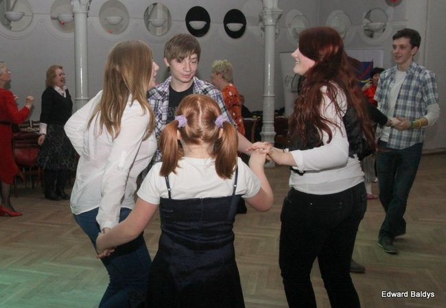 Dyskoteka międzypokoleniowa (zdjęcia)