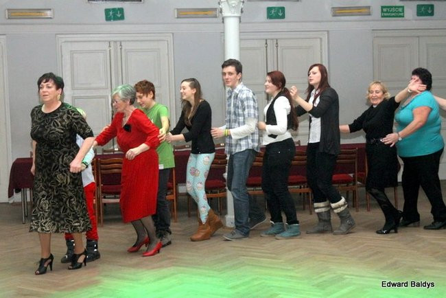 Dyskoteka międzypokoleniowa (zdjęcia)