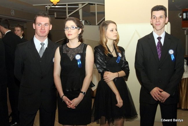 Studniówka ZSET w Finezji (zdjęcia)