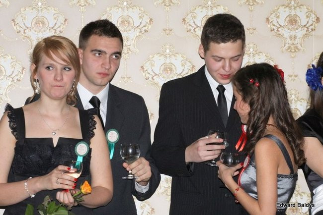 Studniówka ZSET w Finezji (zdjęcia)