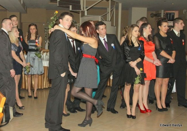 Studniówka ZSET w Finezji (zdjęcia)