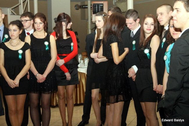 Studniówka ZSET w Finezji (zdjęcia)