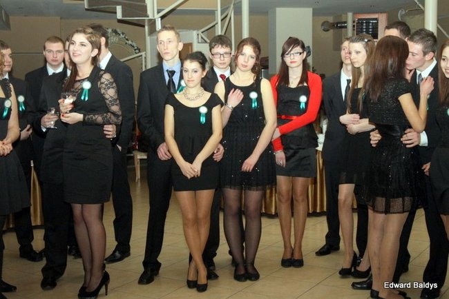 Studniówka ZSET w Finezji (zdjęcia)