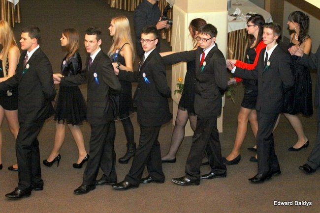 Studniówka ZSET w Finezji (zdjęcia)