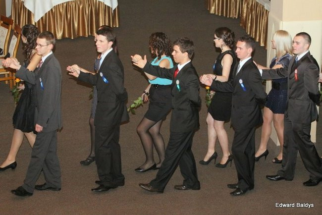 Studniówka ZSET w Finezji (zdjęcia)