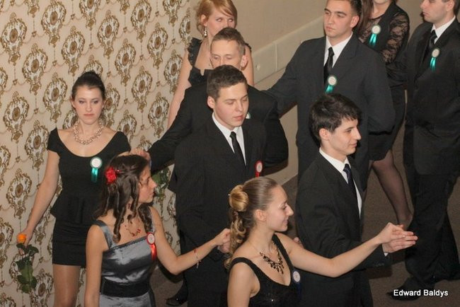 Studniówka ZSET w Finezji (zdjęcia)