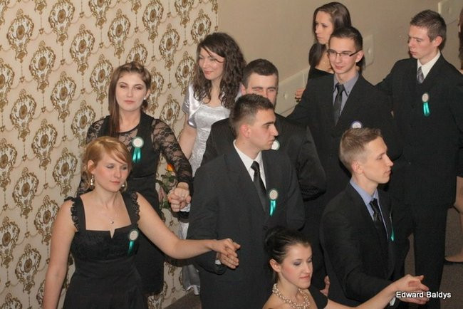 Studniówka ZSET w Finezji (zdjęcia)