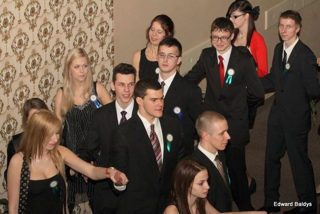 Studniówka ZSET w Finezji (zdjęcia)