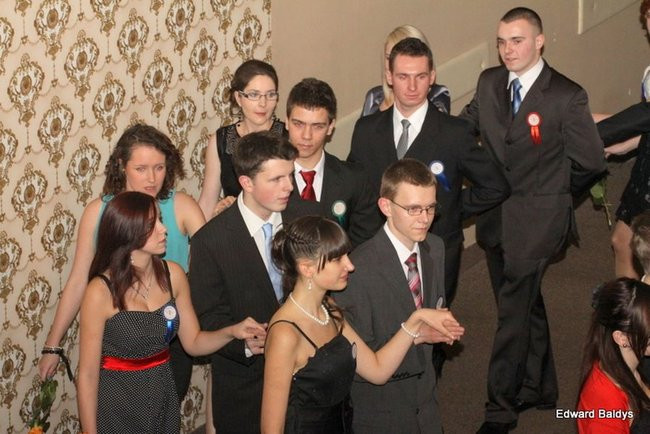 Studniówka ZSET w Finezji (zdjęcia)