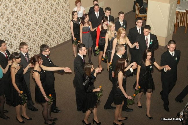 Studniówka ZSET w Finezji (zdjęcia)