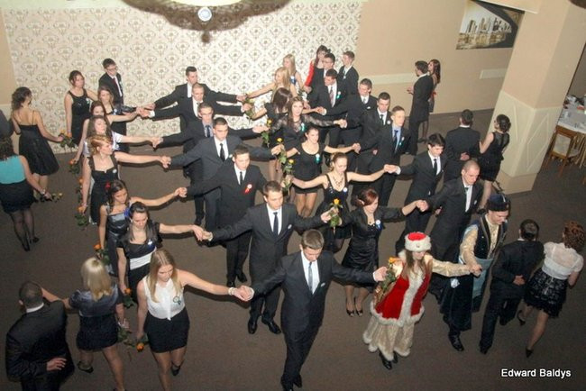 Studniówka ZSET w Finezji (zdjęcia)