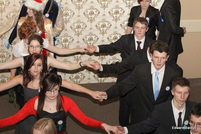 Studniówka ZSET w Finezji (zdjęcia)