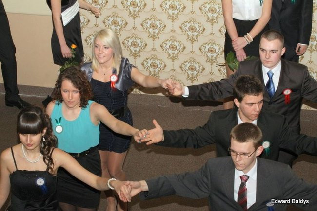 Studniówka ZSET w Finezji (zdjęcia)