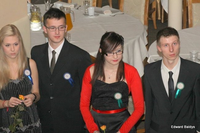 Studniówka ZSET w Finezji (zdjęcia)