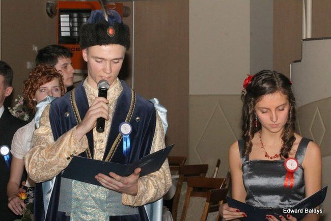 Studniówka ZSET w Finezji (zdjęcia)