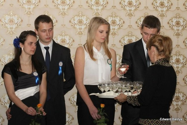 Studniówka ZSET w Finezji (zdjęcia)