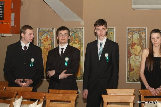 Studniówka ZSET w Finezji (zdjęcia)