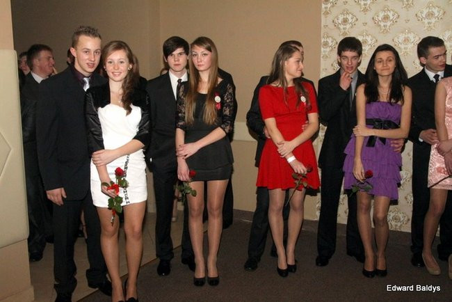 Studniówka ZST w Lesznie  (zdjęcia)