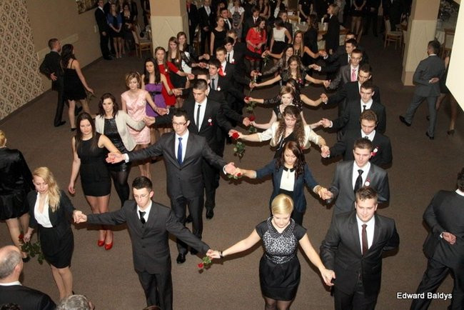 Studniówka ZST w Lesznie  (zdjęcia)