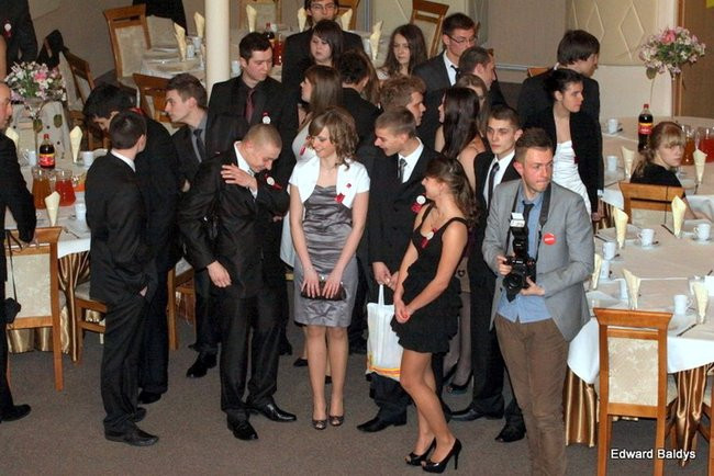 Studniówka ZST w Lesznie  (zdjęcia)