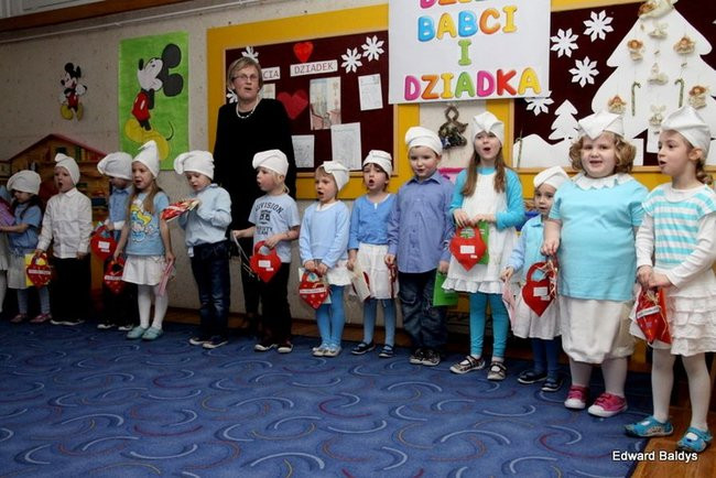 Dzień Babci i Dziadka w Przedszkolu nr 19 (zdjęcia)